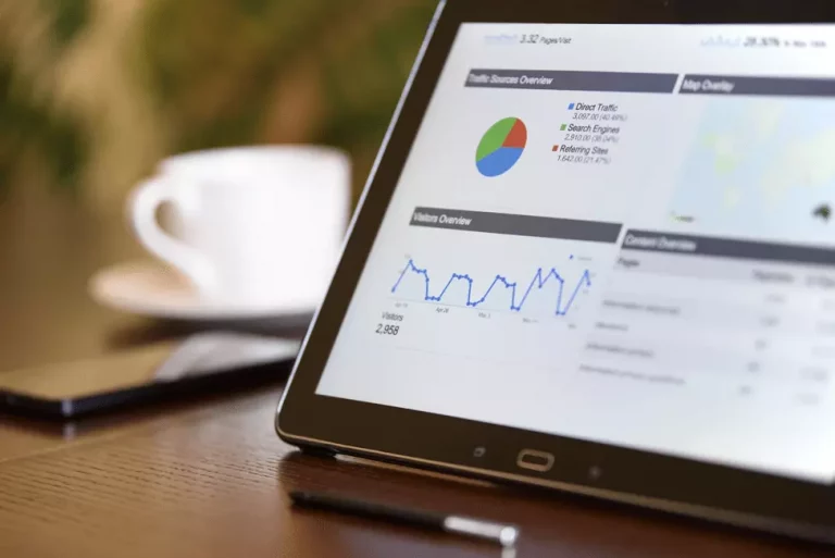 soltech-ipad-with-dashboard
