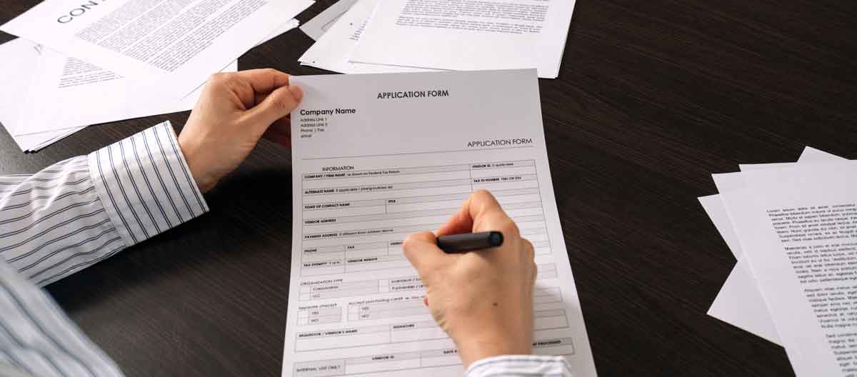 Candidate filling out several job applications